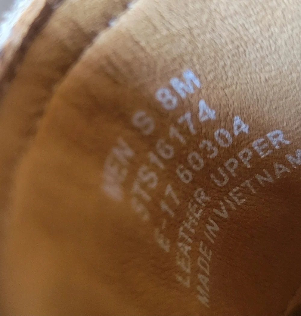 Sperry Men's Beige Suede Chelsea Boots